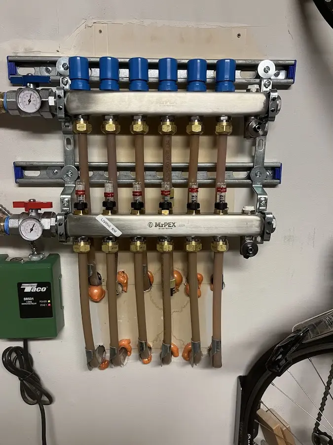 Plumber performing Sink Repair at a residential property in Freehold